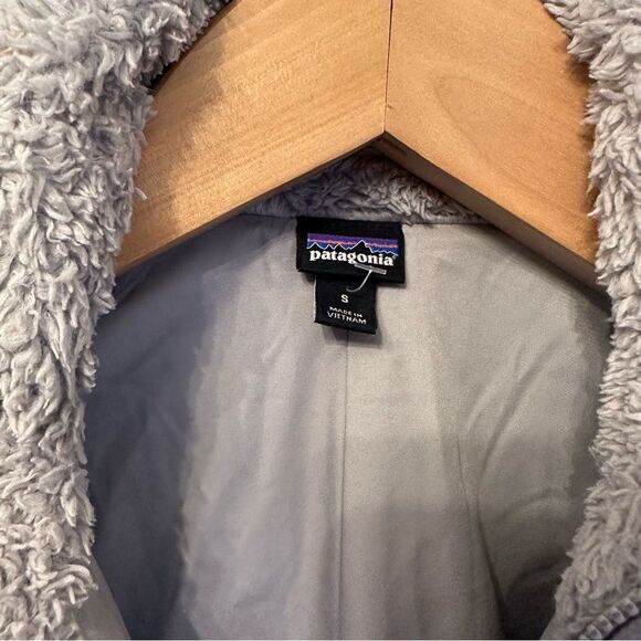 Patagonia Fleece Zip Up - Picture 3 of 6